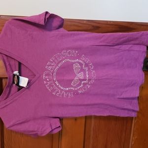 Woman's t shirt